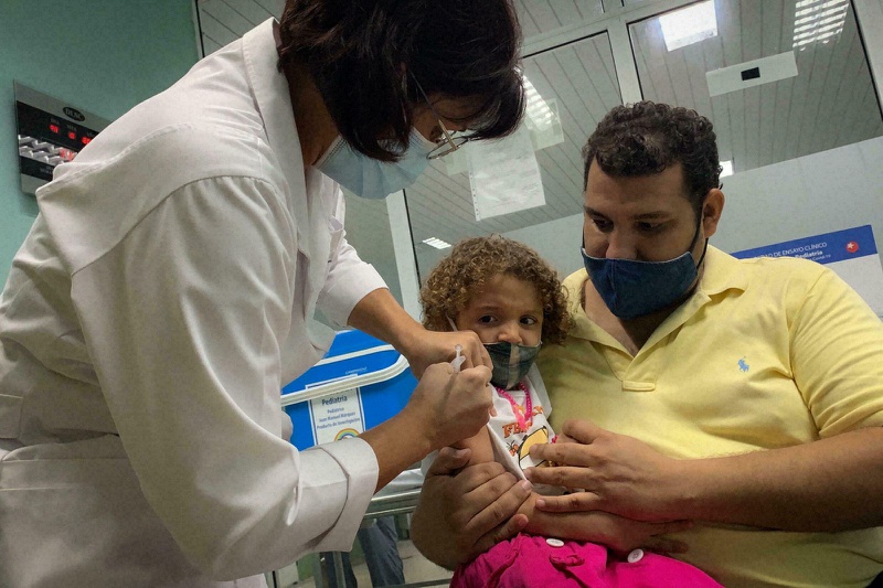 Phê duyệt khẩn cấp vaccine Abdala 3 liều cho độ tuổi 19-65 2