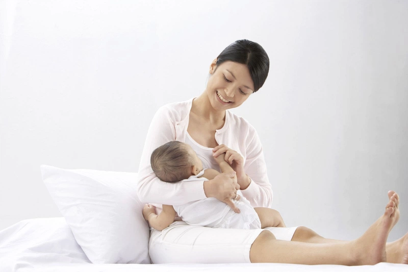 Phụ nữ sau sinh ăn gì để nhiều sữa? 2