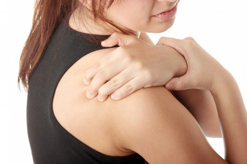 Bán trật khớp vai là gì