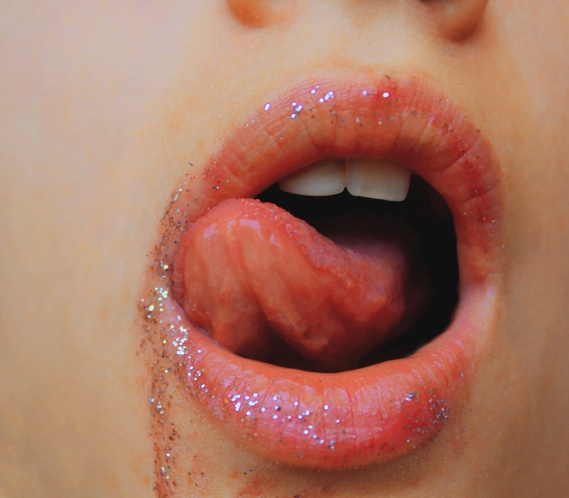 Quan hệ bằng miệng có nguy cơ lây bệnh gì?