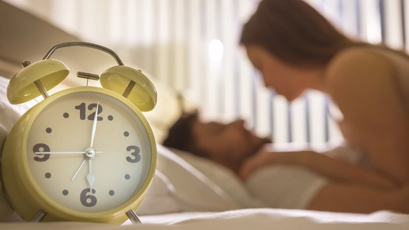 Quan hệ tình dục vào buổi sáng giúp trí não làm việc tốt hơn
