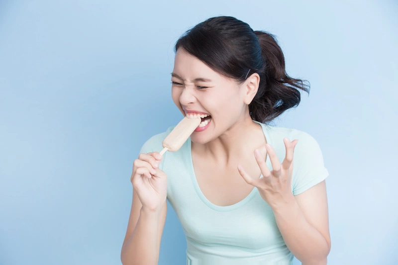 Răng ê buốt khi ăn lạnh nguyên nhân do đâu? Khắc phục như thế nào? 1