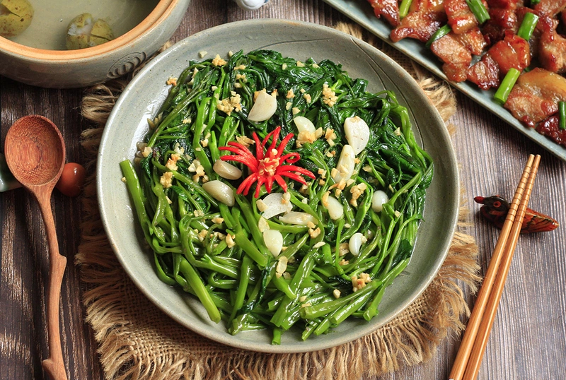 Rau muống bao nhiêu calo Ăn nhiều có tốt không 2