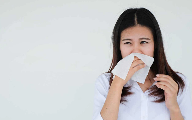 Rượu tỏi - bài thuốc hiệu quả cho người viêm mũi dị ứng 1