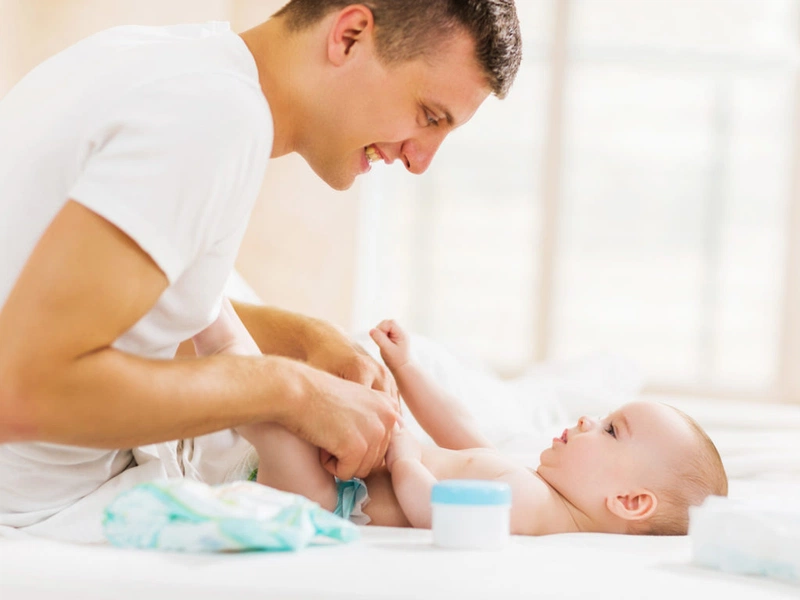 Sai lầm phổ biến khi dùng phấn rôm cho con mà nhiều phụ huynh mắc phải 1