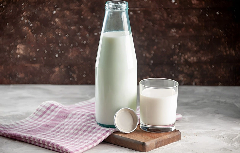Bổ sung sữa vào chế độ ăn hàng ngày