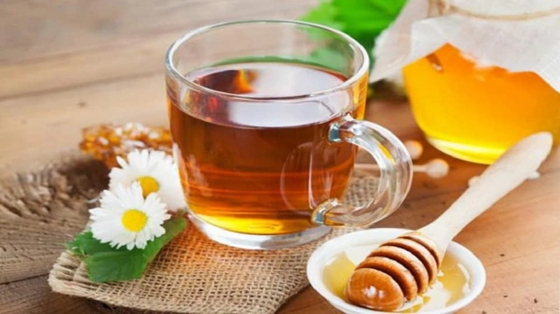 Sau sinh mổ có được uống mật ong hay không 1