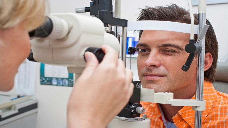 Quá trình siêu âm mắt bao gồm hai phần là quét A và siêu âm B