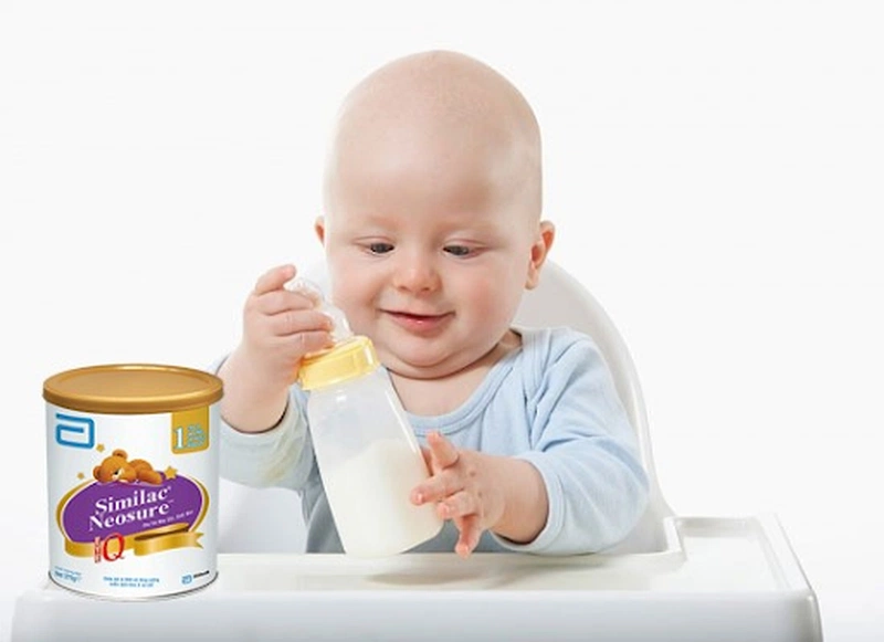 Sữa Similac Newborn có tốt không, có gây táo bón cho trẻ không 4
