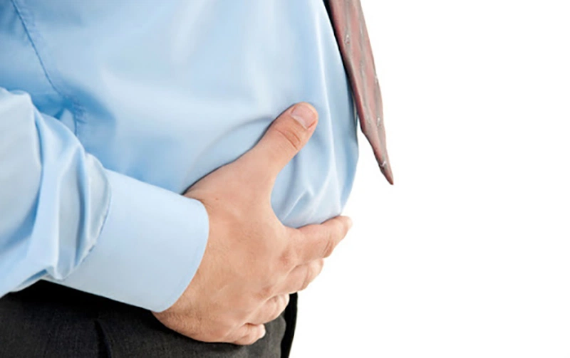 Uống quá nhiều sữa đặc sẽ ảnh hưởng đến đường tiêu hóa gây khó tiêu, đầy bụng…
