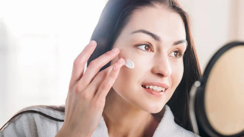 Sữa dưỡng thể nào tốt cho da khô?