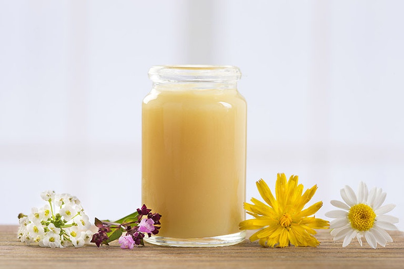 Sữa ong chúa có tác dụng gì cho sức khỏe của bạn 3