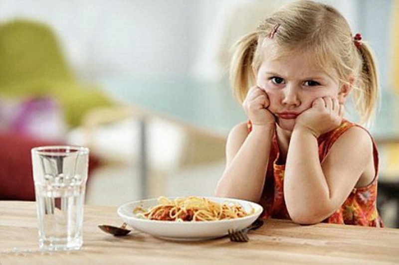 Trẻ chậm lớn, biếng ăn có thể sử dụng sữa Peptamen Junior