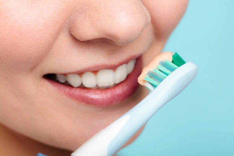 Tác dụng kem đánh răng Ngọc Châu là giúp làm sạch, cho hơi thở thơm mát