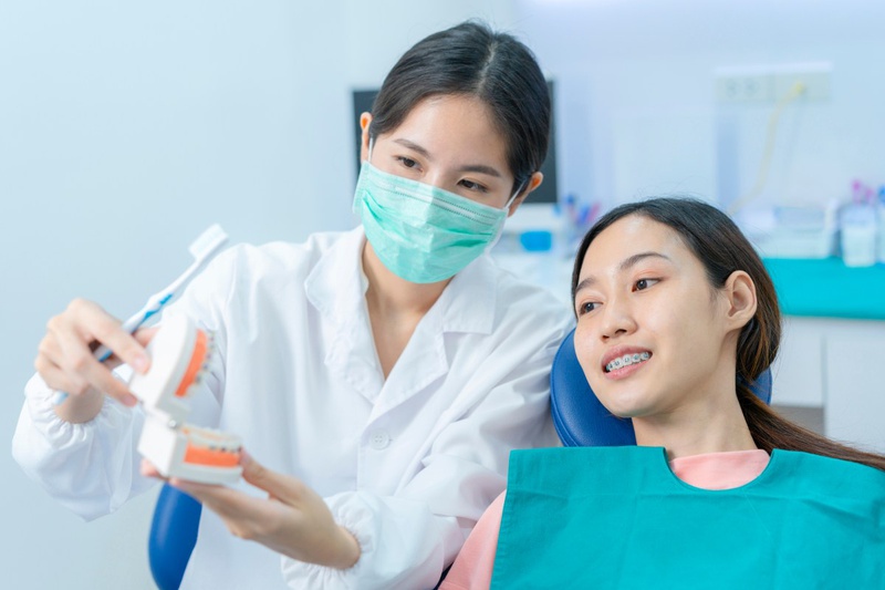Tại sao niềng răng lại bị hóp má và cách khắc phục hiệu quả? 3