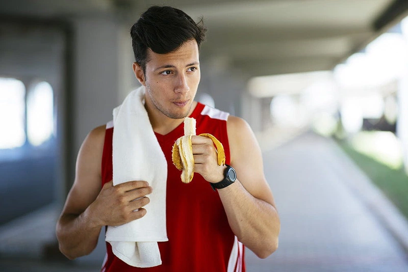 tại sao tập gym lại ăn chuối 2