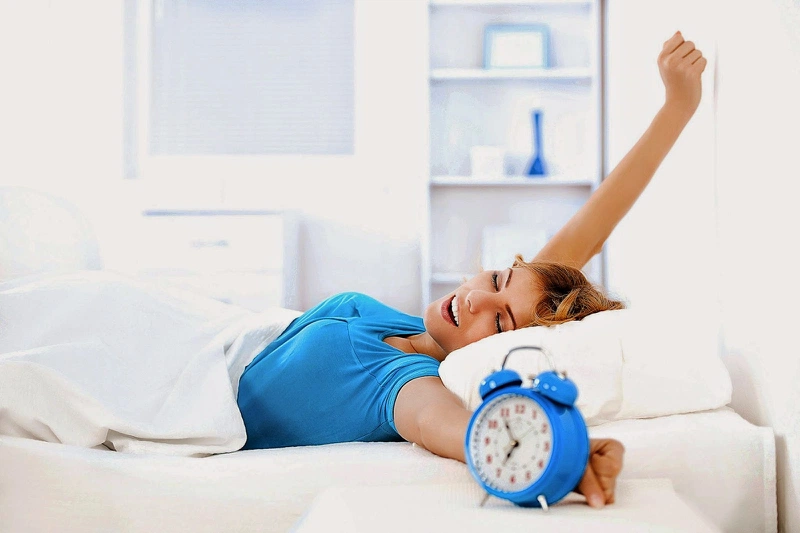 ngủ sớm dậy sớm giúp bạn có một sức khỏe tuyệt vời