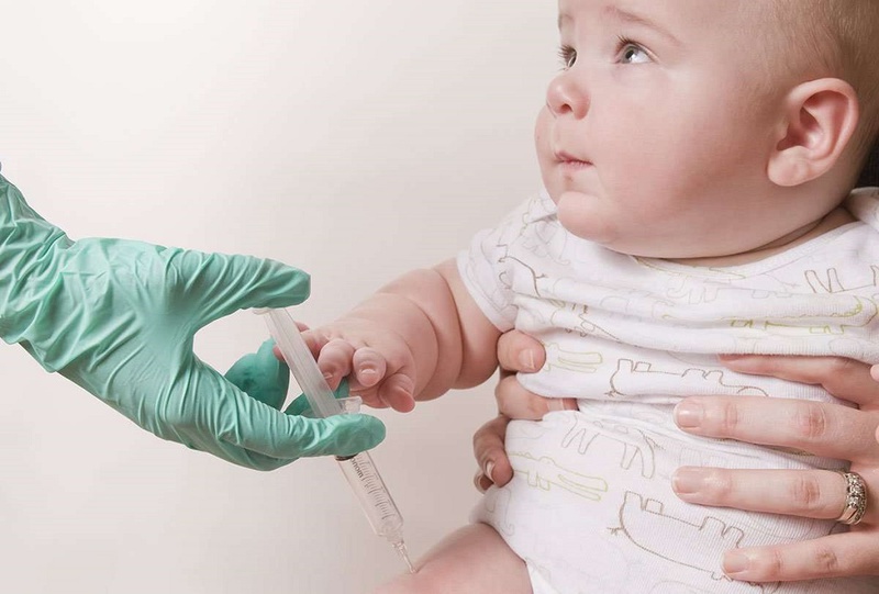 Bí quyết tăng cường miễn dịch hô hấp cho bé trong mùa mưa 1
