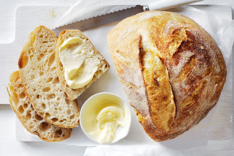 Bánh mì có hàm lượng calo thấp. Tập gym ăn bánh mì được không?