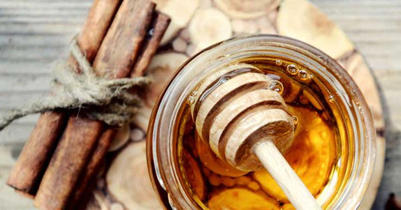 Tẩy tế bào chết - Bí kíp đánh bay mụn ở lưng nhanh và hiệu quả 4