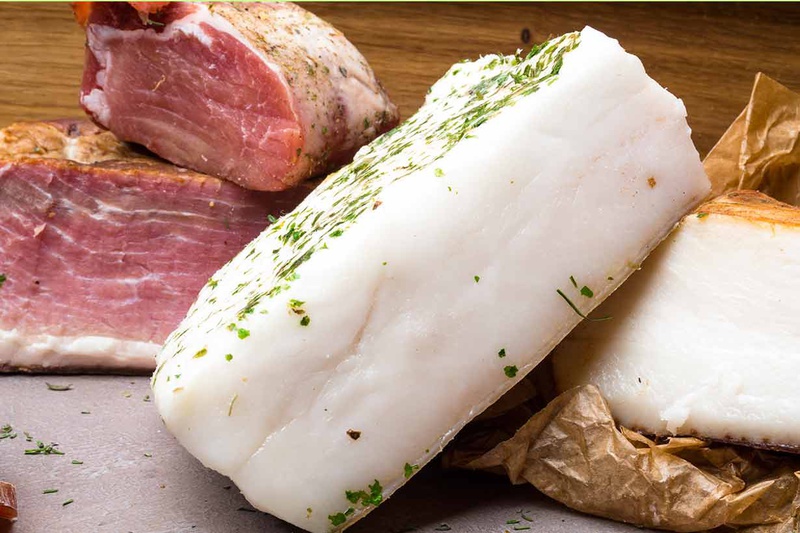 Thắc mắc: Bị đau mắt đỏ nên kiêng ăn gì?2