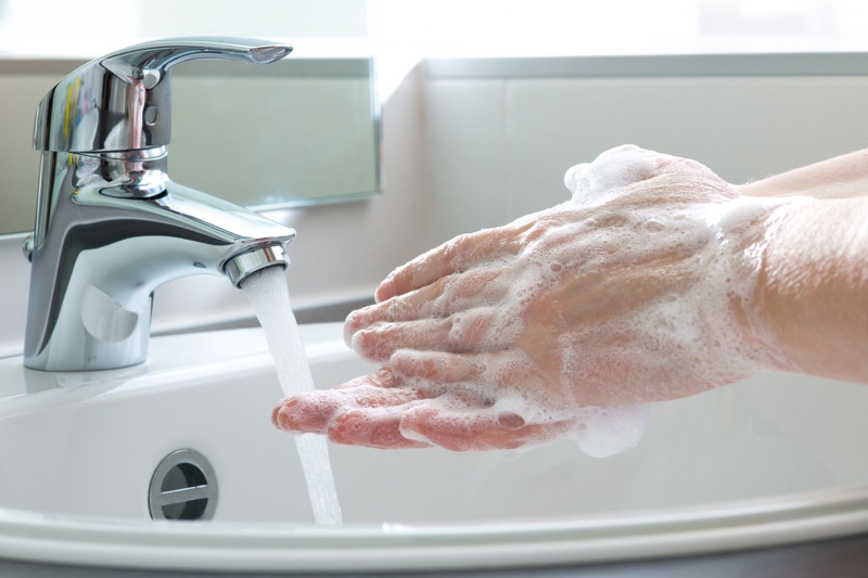 Theo dõi và ngăn ngừa nhiễm trùng ở bệnh nhân ung thư3