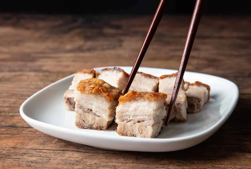 thịt lợn bao nhiêu calo 1