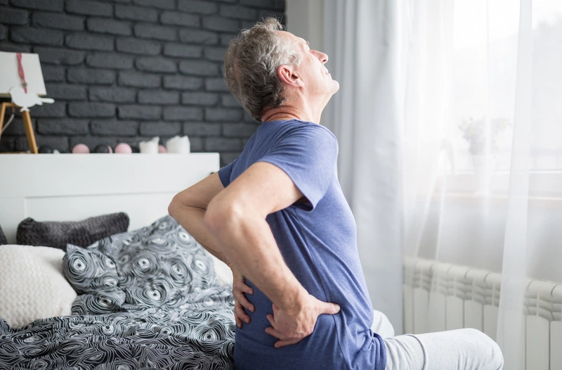 Thoái hóa cột sống m47 là gì và điều trị bệnh như thế nào? 2