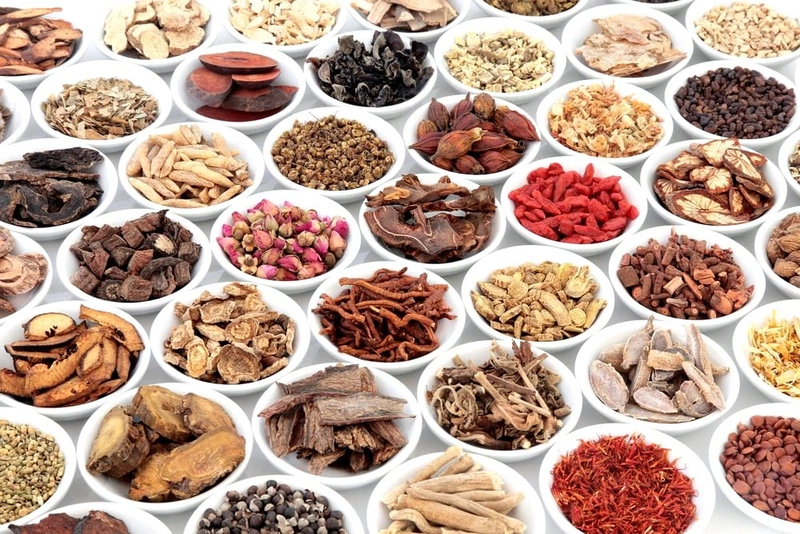 Thoái hóa cột sống uống thuốc gì trong liệu pháp dân gian và Đông y?3