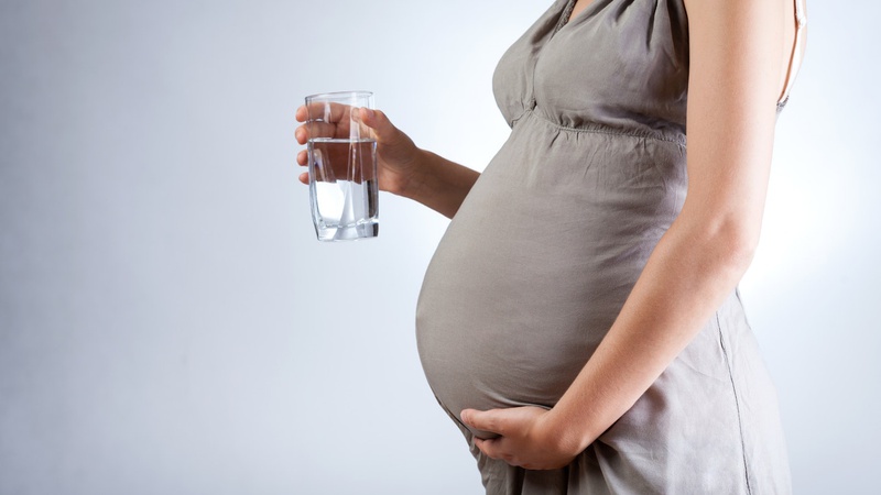 Mẹ bầu bị ho có đờm có nguy hiểm cho thai nhi? Cách giảm ho hiệu quả ngay tại nhà 3