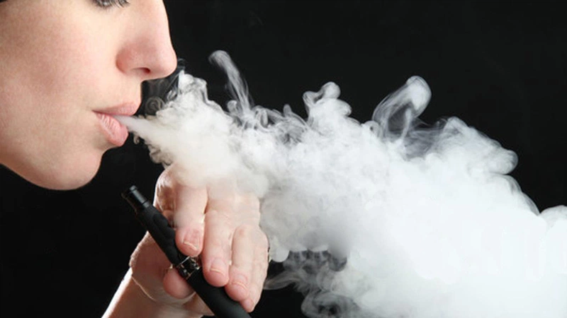 Khói thuốc lá gây tác hại nghiêm trọng đến sức khỏe sinh sản  1