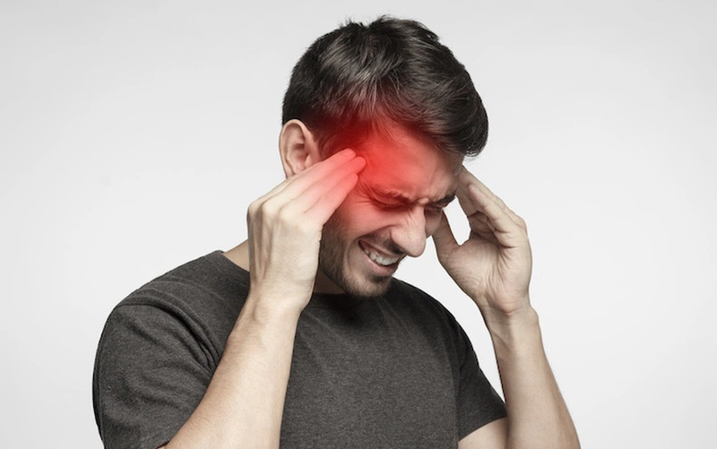 Đau đầu, chóng mặt là tác dụng phụ thường thấy nhất khi dùng thuốc PEP