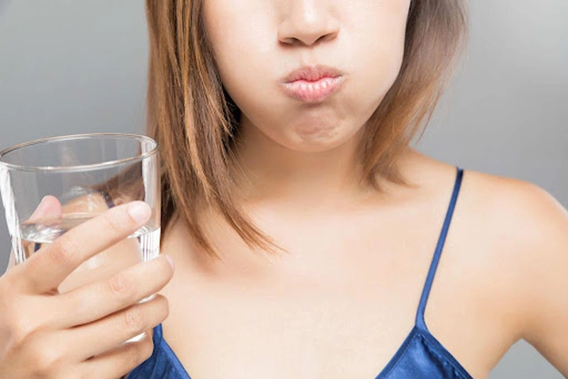 Uống nhiều nước giúp hạn chế tăng tiết nước bọt trong thai kỳ