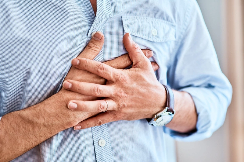Tìm hiểu các thông tin xoay quanh cách sơ cứu người đột quỵ tuổi trẻ  2