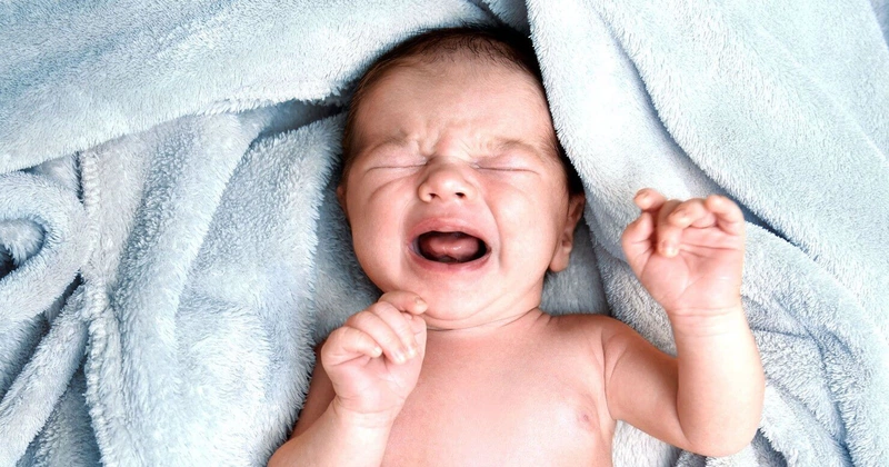 Tìm hiểu chứng tắc tuyến lệ ở trẻ sơ sinh