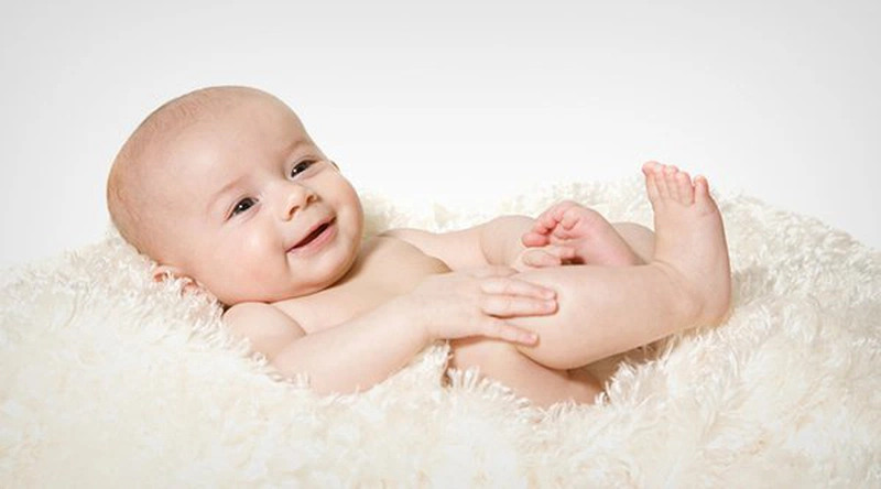 Tìm hiểu sự phát triển của trẻ sơ sinh 3 tháng tuổi 1