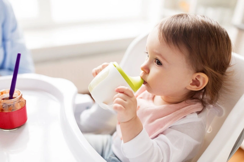 Tìm hiểu trẻ 16 tháng tuổi đã biết làm gì và biết nói những gì 1