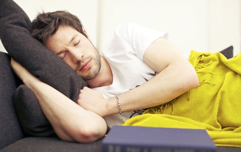 Tìm hiểu về bệnh đau mắt đỏ mùa hè 2