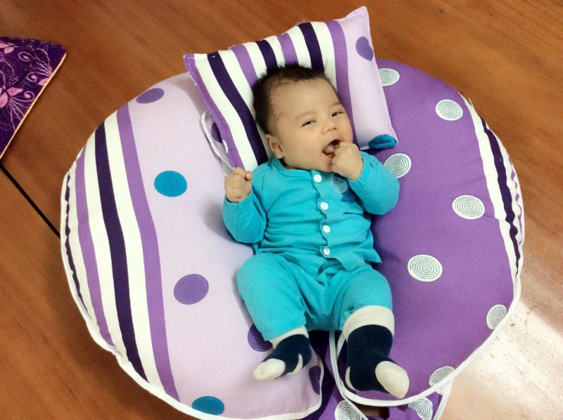 Tìm hiểu về gối cho người bị trào ngược dạ dày 3