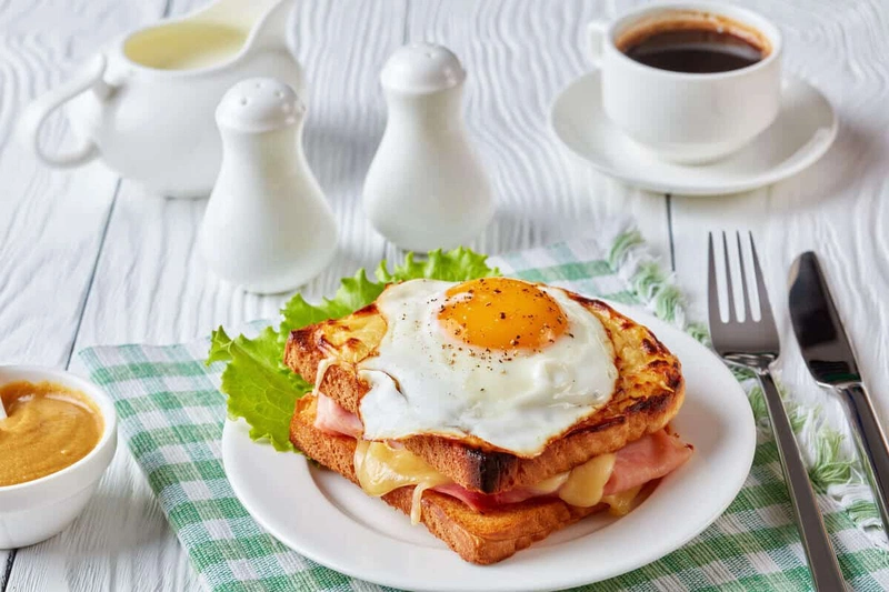 Tổng hợp 6 cách làm trứng ốp la nhanh gọn cho bữa sáng giàu dinh dưỡng 1