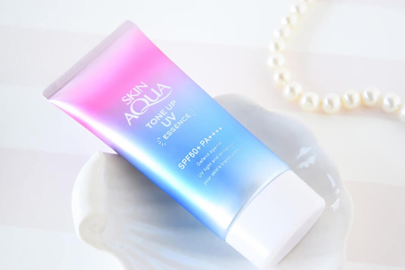 Tổng hợp các loại kem chống nắng lành tính cho da mụn