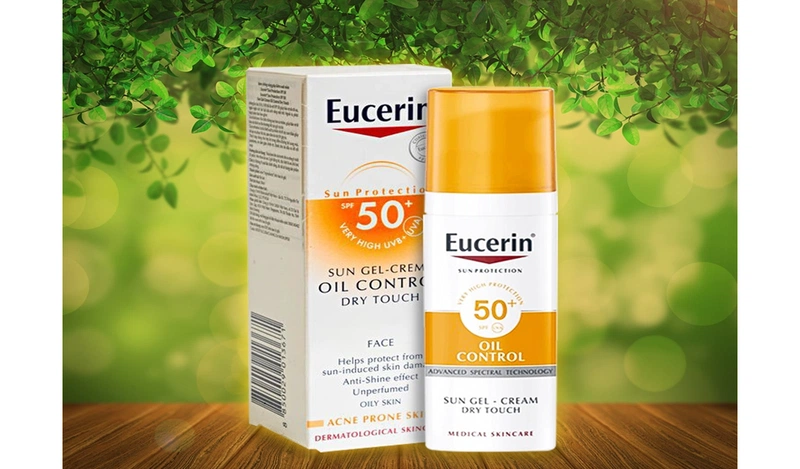 Kem chống nắng Eucerin Sun Dry Touch Oil Control SPF 50+
