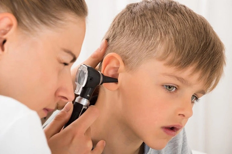 Tổng quan phác đồ điều trị viêm tai giữa mạn tính và cấp tính