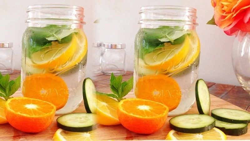 Cách làm detox táo quế cam chanh dưa leo