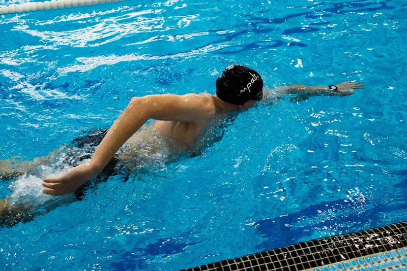 Top 4 kiểu bơi dành cho người mới gia nhập môn bơi lội-2