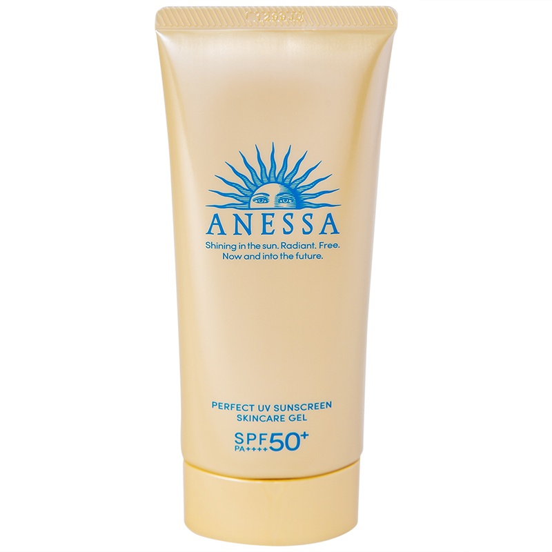 Gel chống nắng Anessa Perfect Uv Sunscreen Skincare Spf50+ là sự kết hợp giữa kem chống nắng vật lý và hóa học