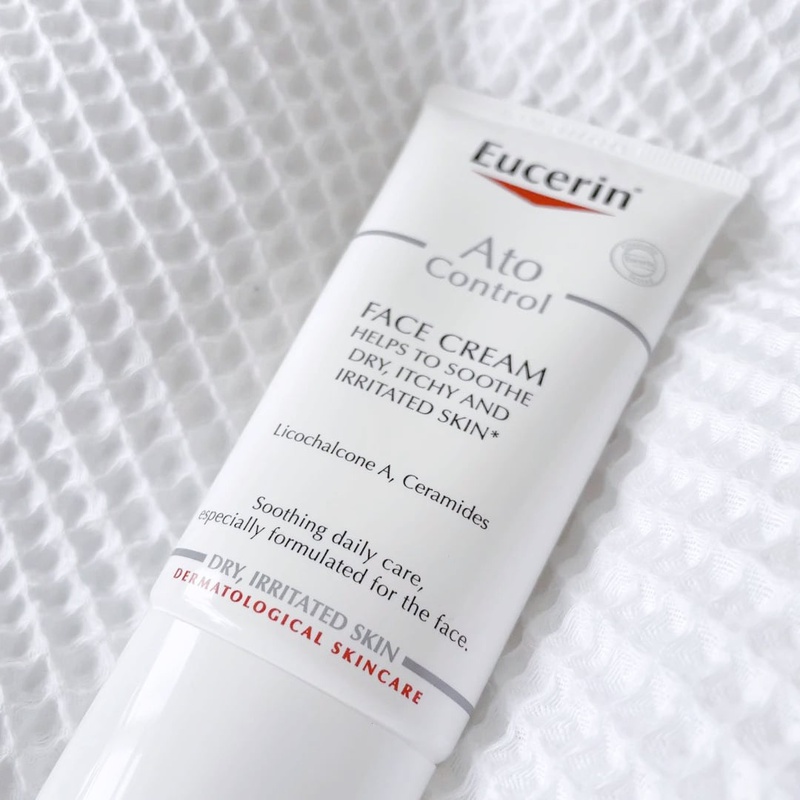 Kem dưỡng da mặt khô, dễ kích ứng Eucerin AtoControl Face Care Cream