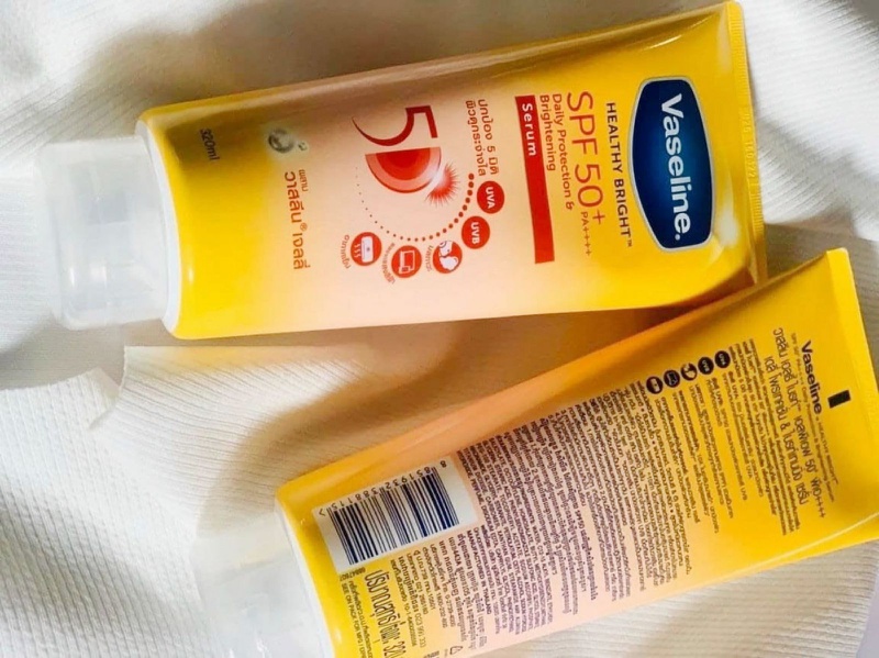 Top sữa dưỡng thể vaseline màu vàng review đánh giá cao