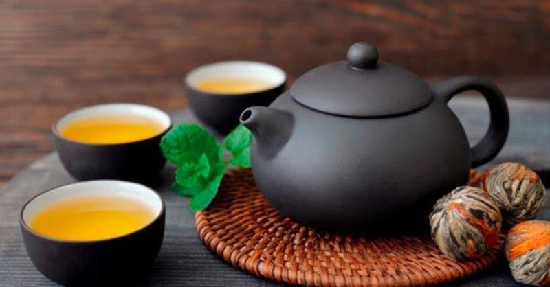 Hướng dẫn các cách chữa bệnh trĩ bằng lá bàng 3
