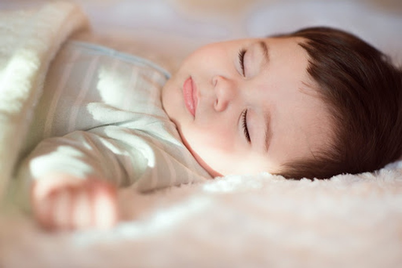 Cách khắc phục tình trạng trẻ 2 tuổi hay khóc đêm